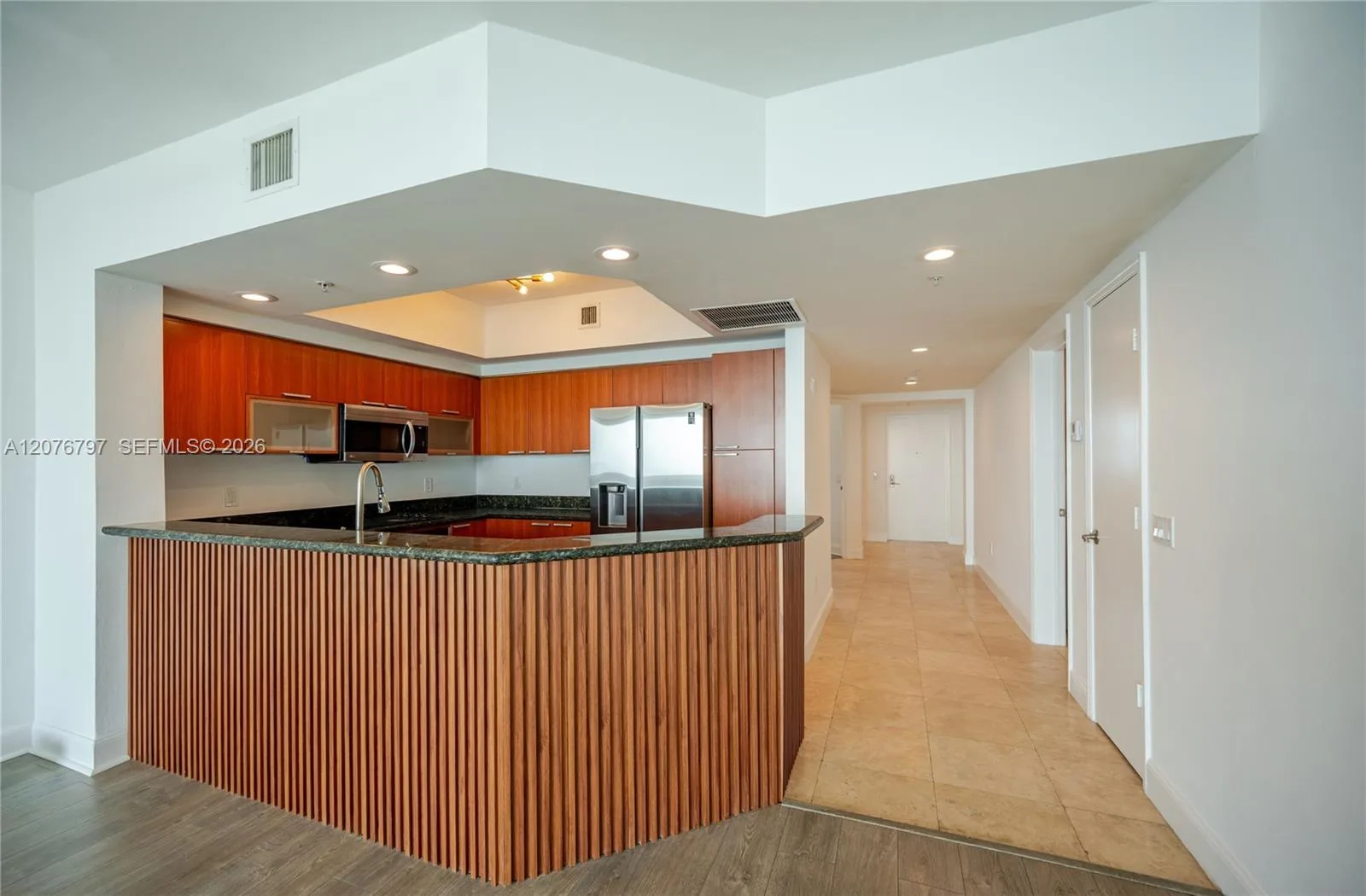 15051 Royal Oaks Ln # 2403, North Miami, FL 33181 photo 6