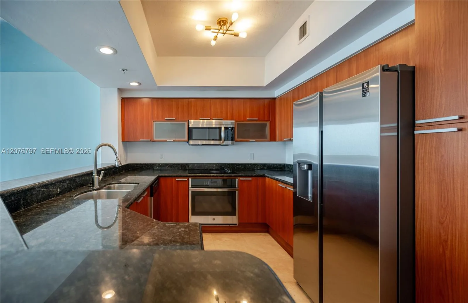 15051 Royal Oaks Ln # 2403, North Miami, FL 33181 photo 7