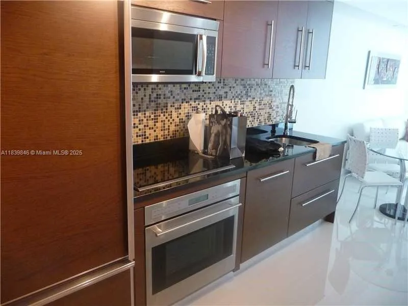 465 Brickell Ave # 5004, Miami, FL 33131 photo 5