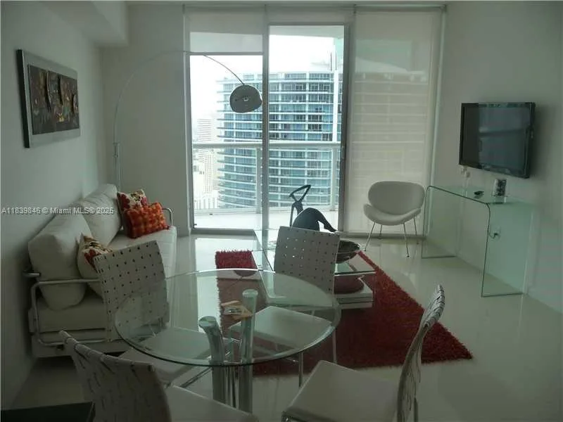 465 Brickell Ave # 5004, Miami, FL 33131 photo 9