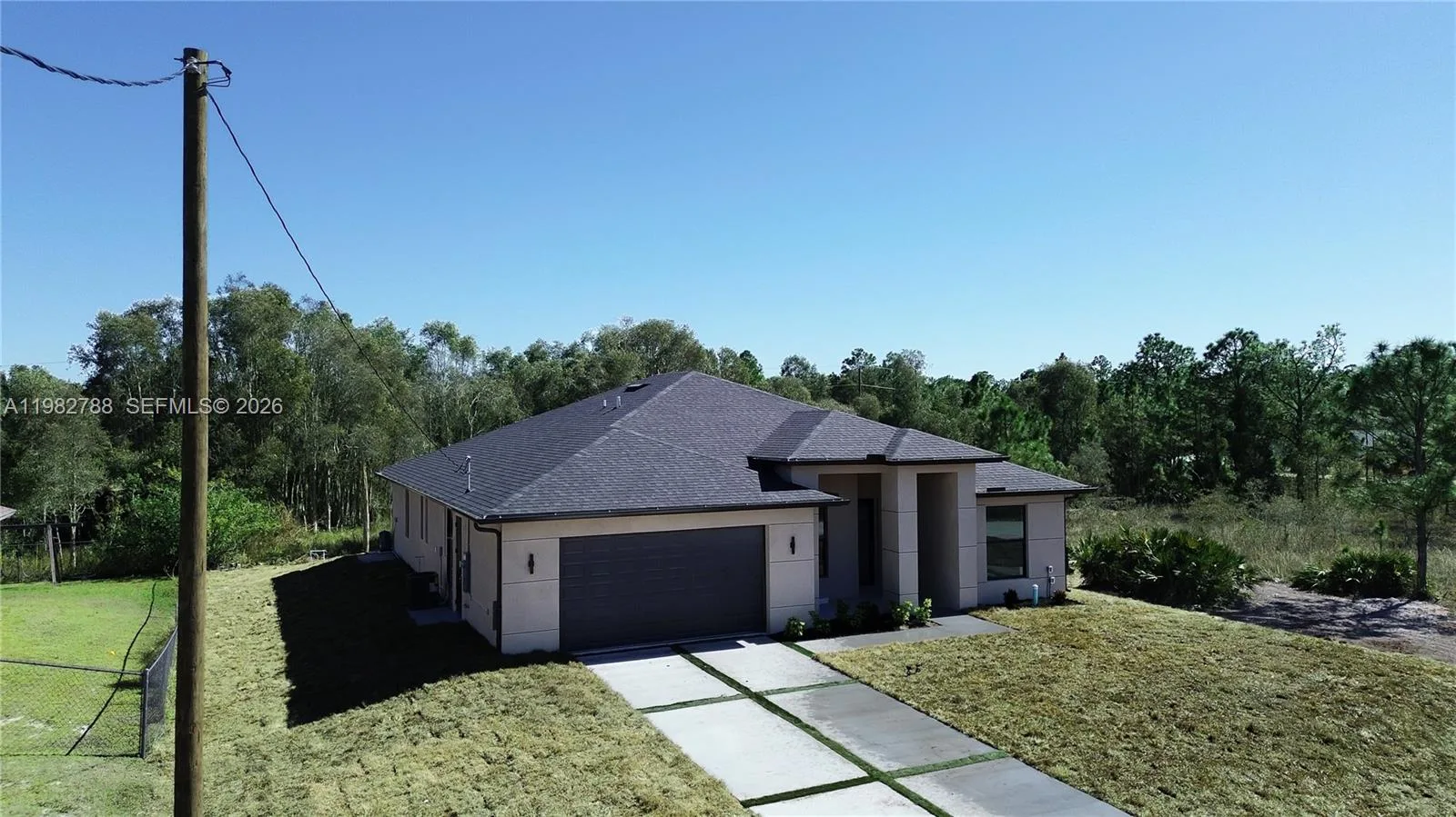 861 Bancroft, Lehigh Acres, FL 33974 photo 3