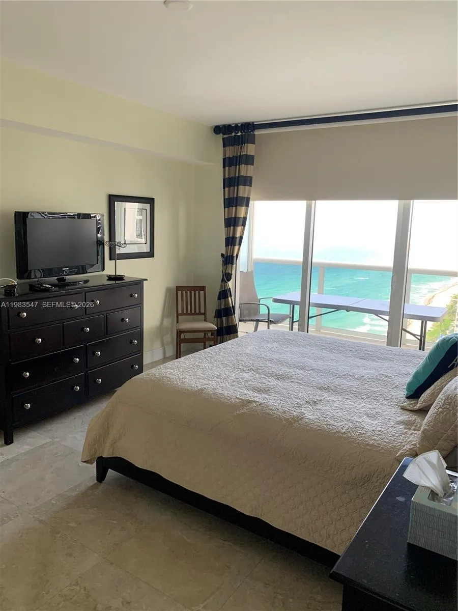 1830 S Ocean Dr # 2503, Hallandale Beach, FL 33009 photo 9