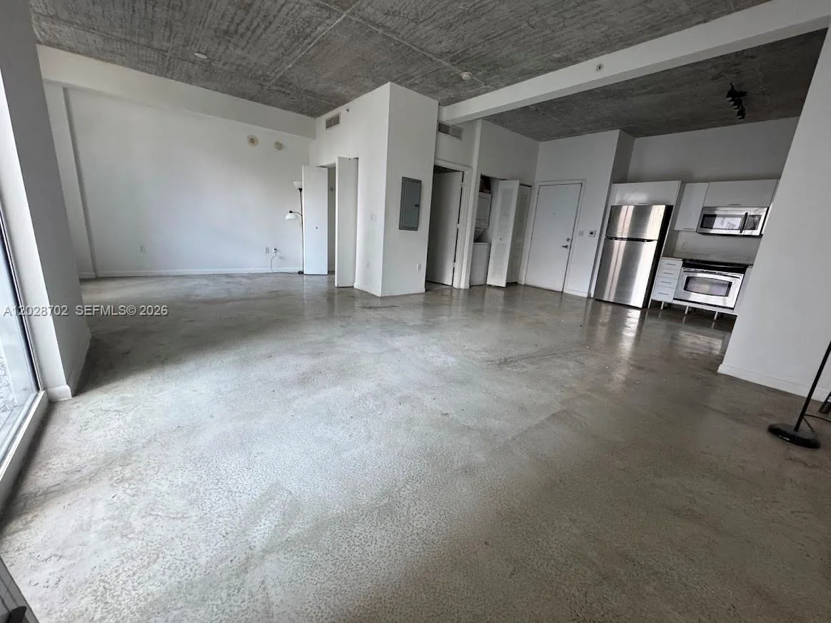 234 NE 3rd St # 1208, Miami, FL 33132 photo 7