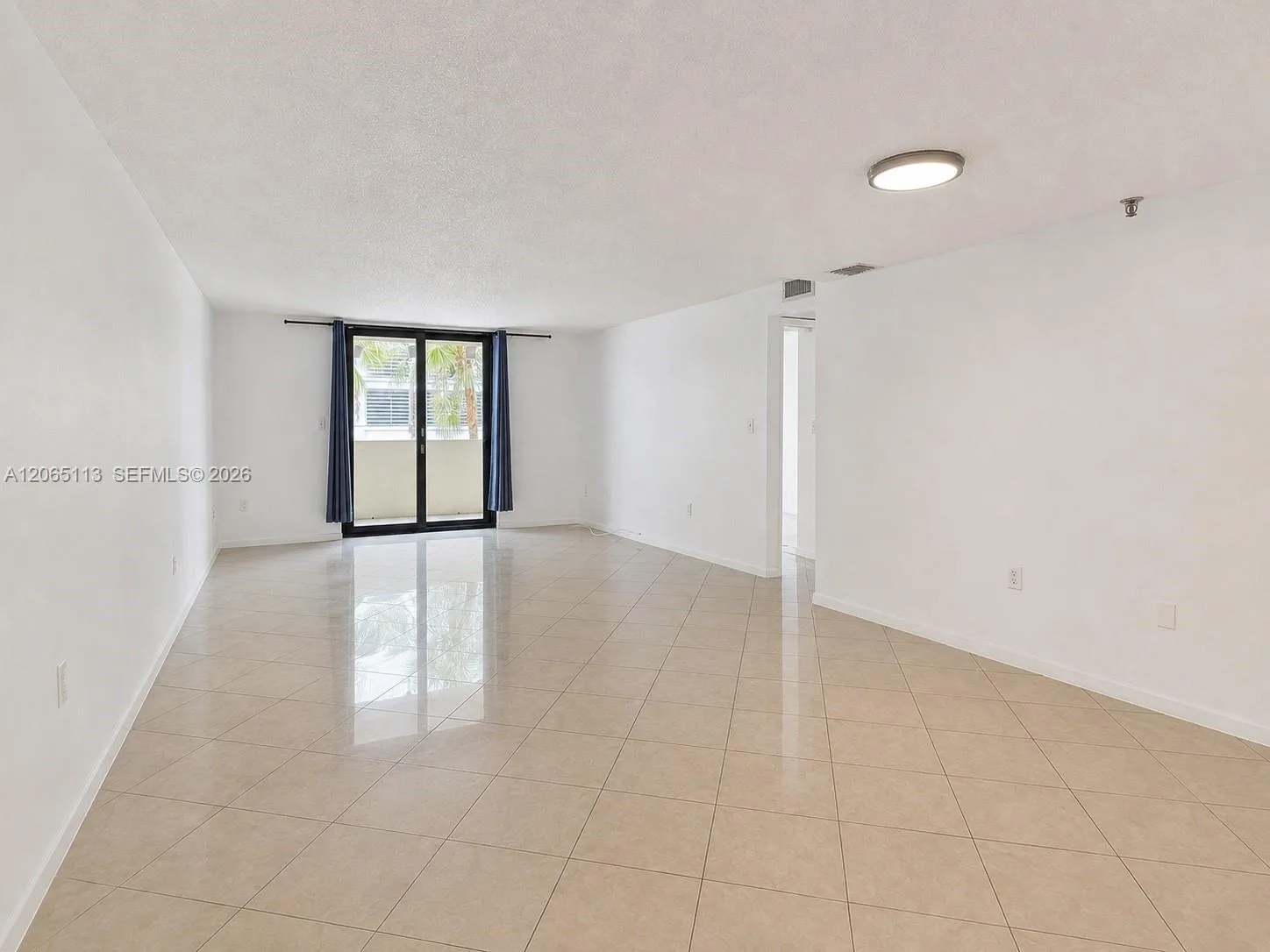 1621 Collins Ave # 402, Miami Beach, FL 33139 photo 3