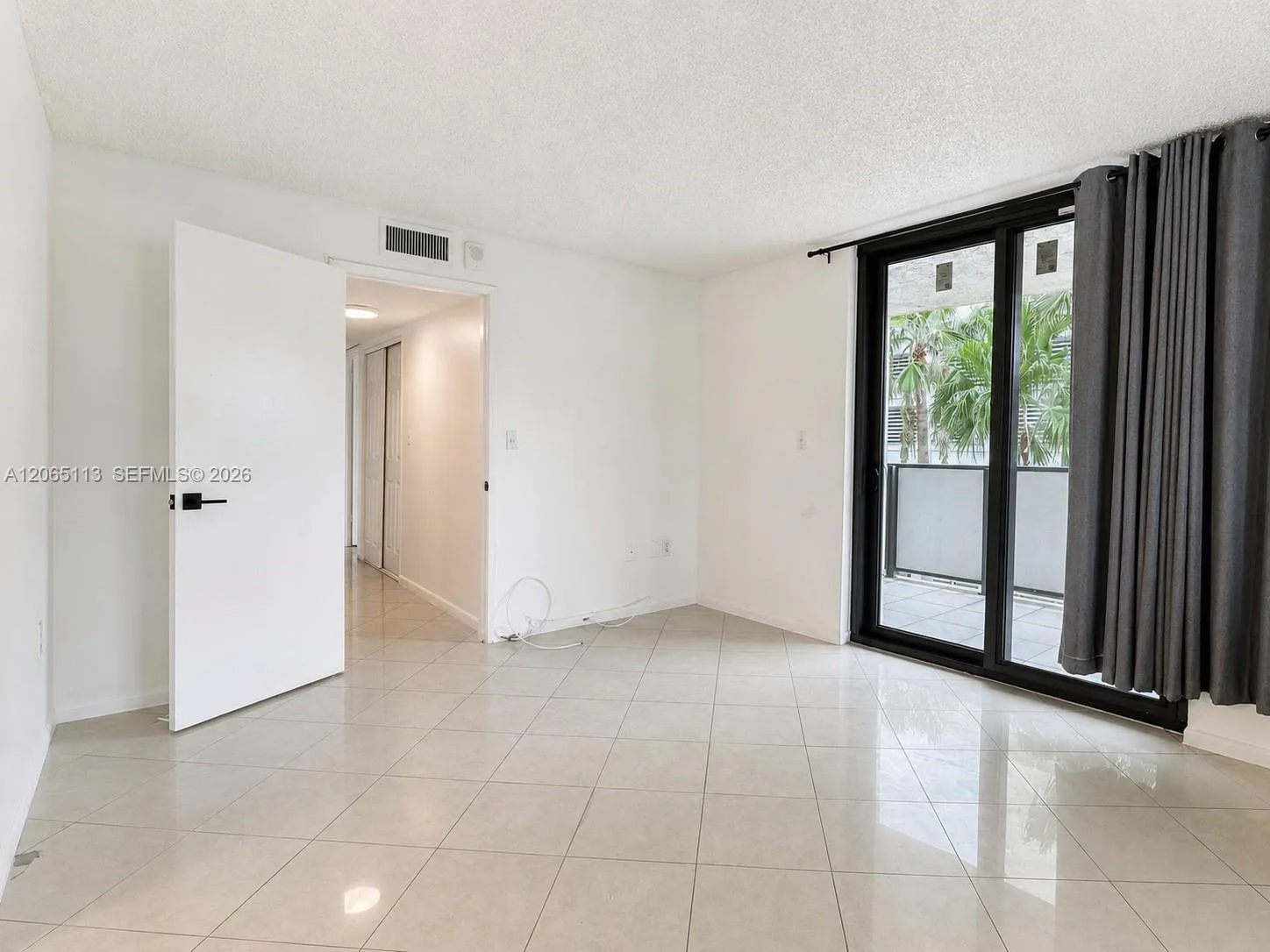1621 Collins Ave # 402, Miami Beach, FL 33139 photo 9