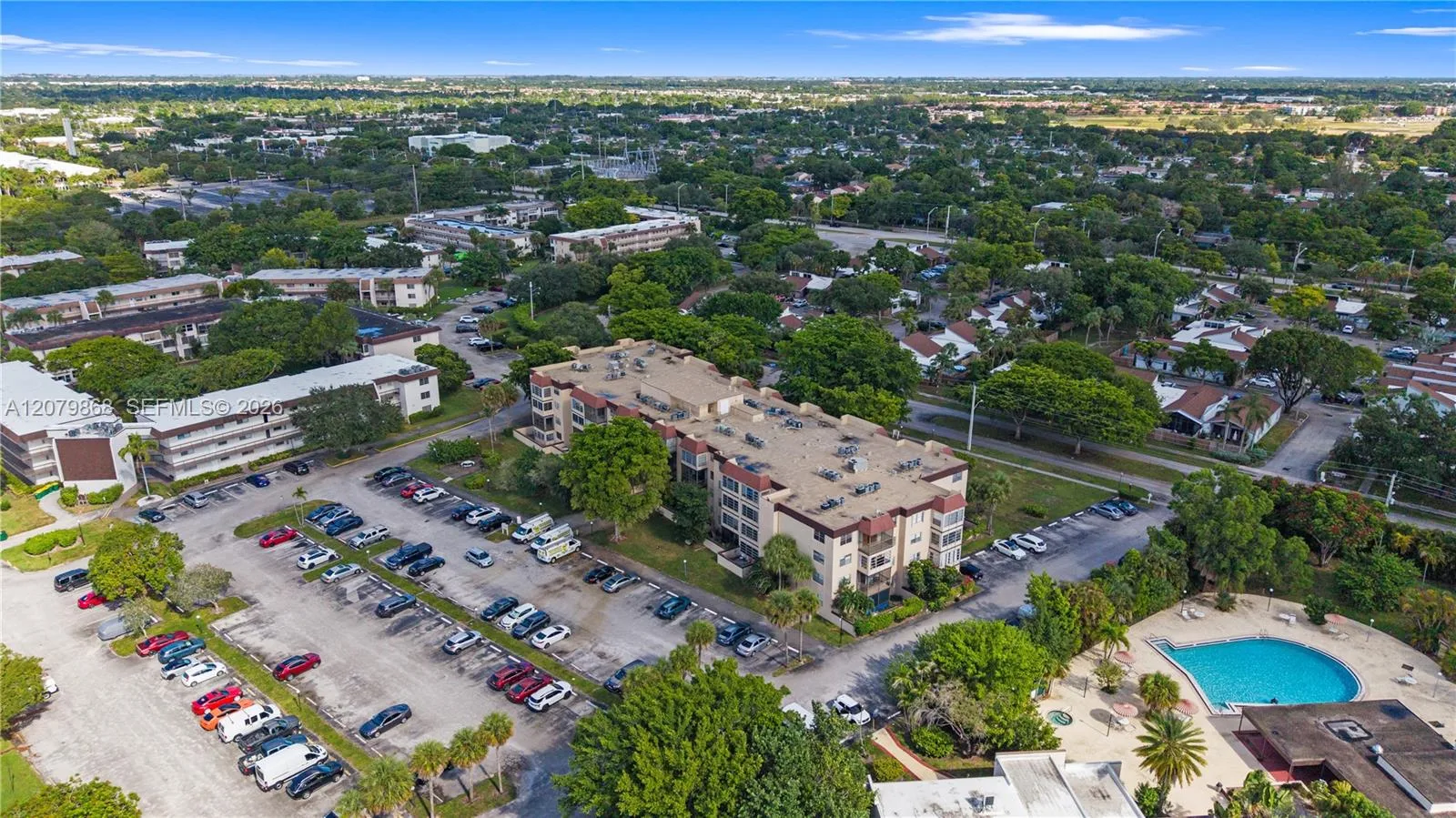 7300 NW 17th St # 310, Plantation, FL 33313