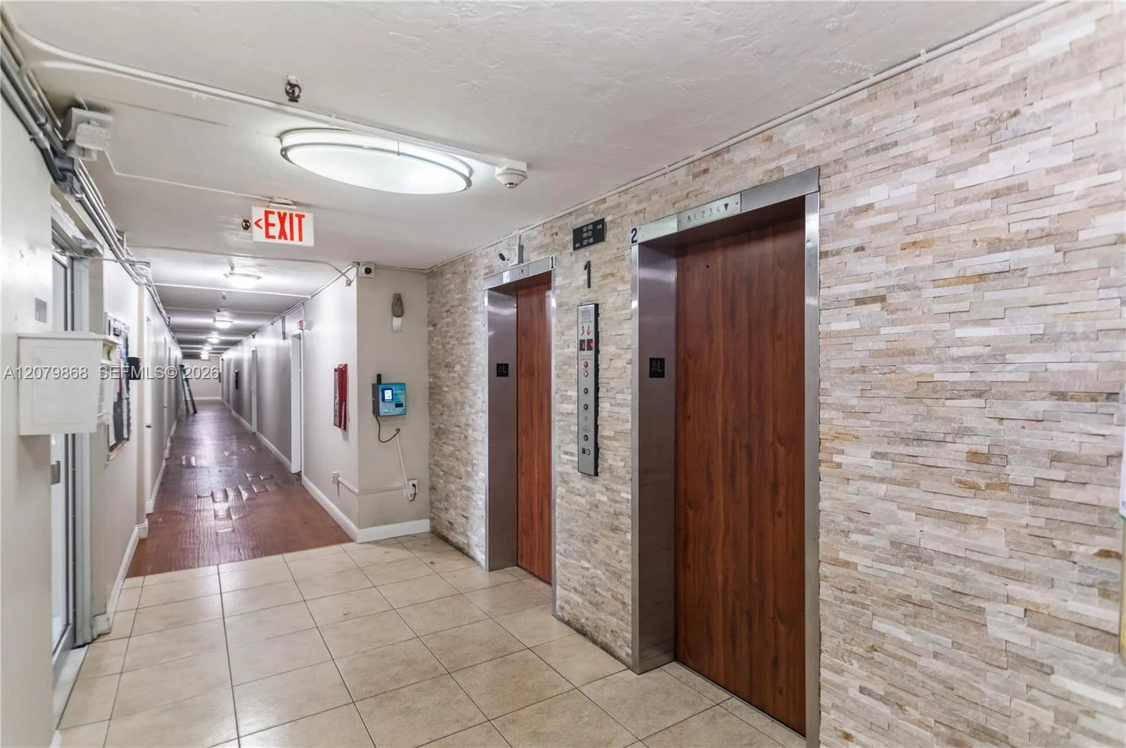 7300 NW 17th St # 310, Plantation, FL 33313 — zdjęcie 5