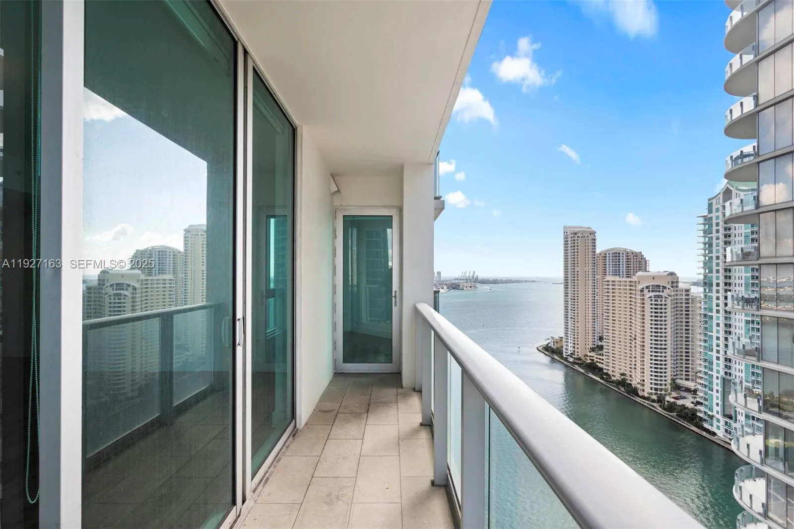 300 S Biscayne Blvd # T-2802, Miami, FL 33131 photo 11
