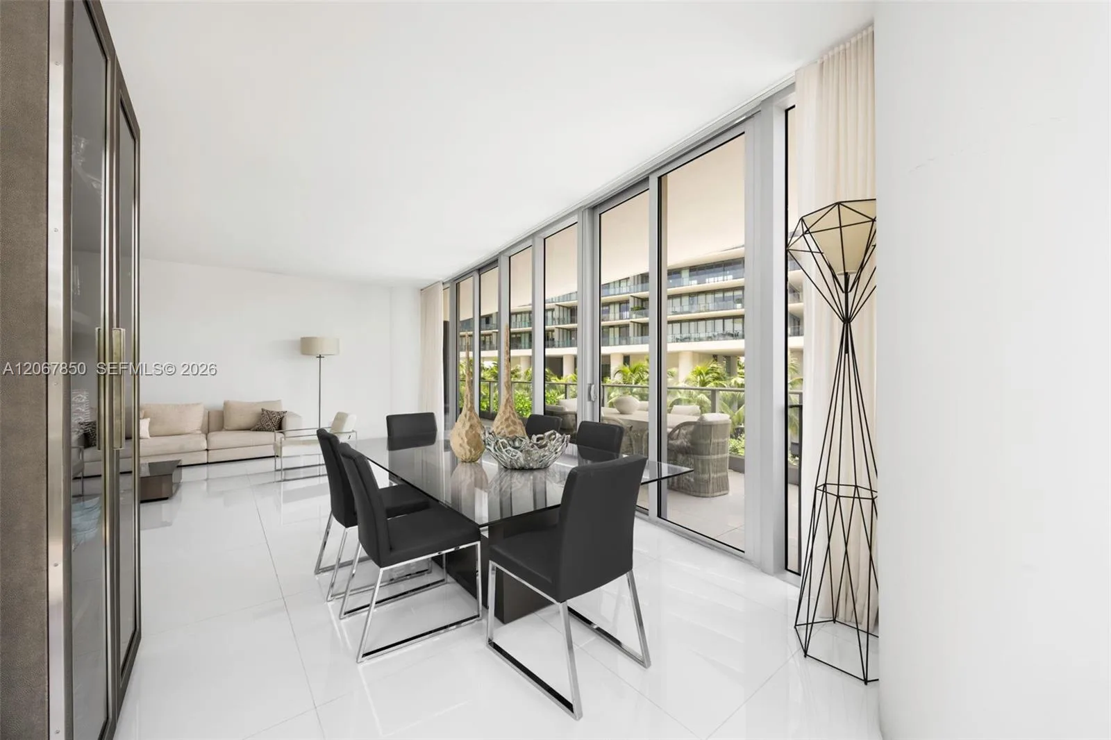 801 S Pointe Dr # 301, Miami Beach, FL 33139 photo 4