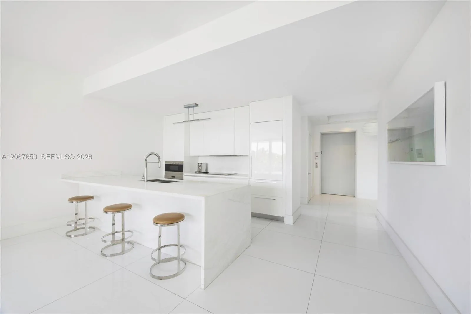 801 S Pointe Dr # 301, Miami Beach, FL 33139 photo 6