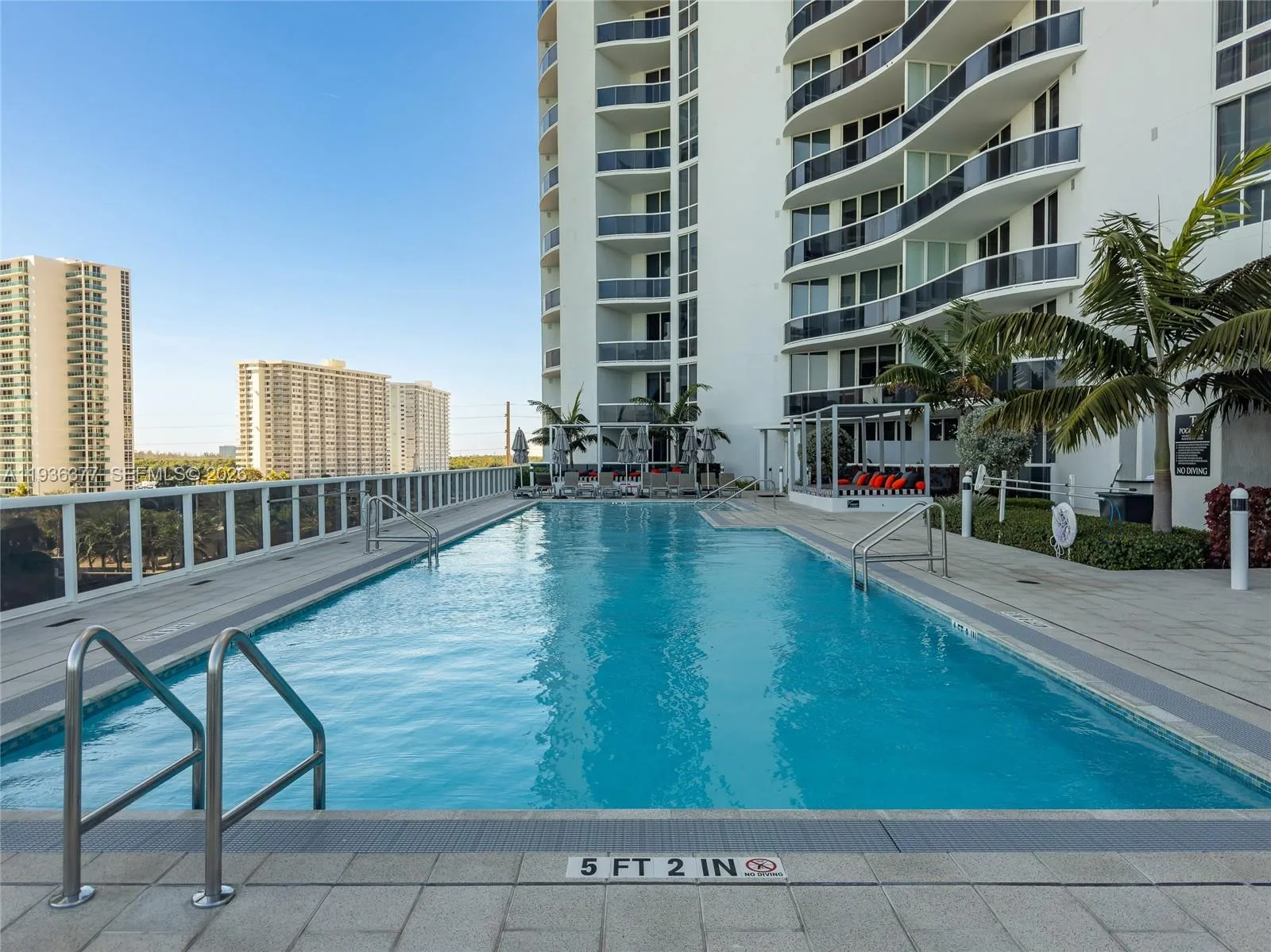 15901 Collins Ave # 3807, Sunny Isles Beach, FL 33160 photo 4