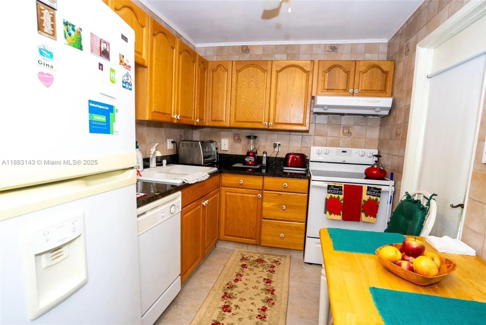 1000 NE 14th Ave # 207, Hallandale Beach, FL 33009 photo 2