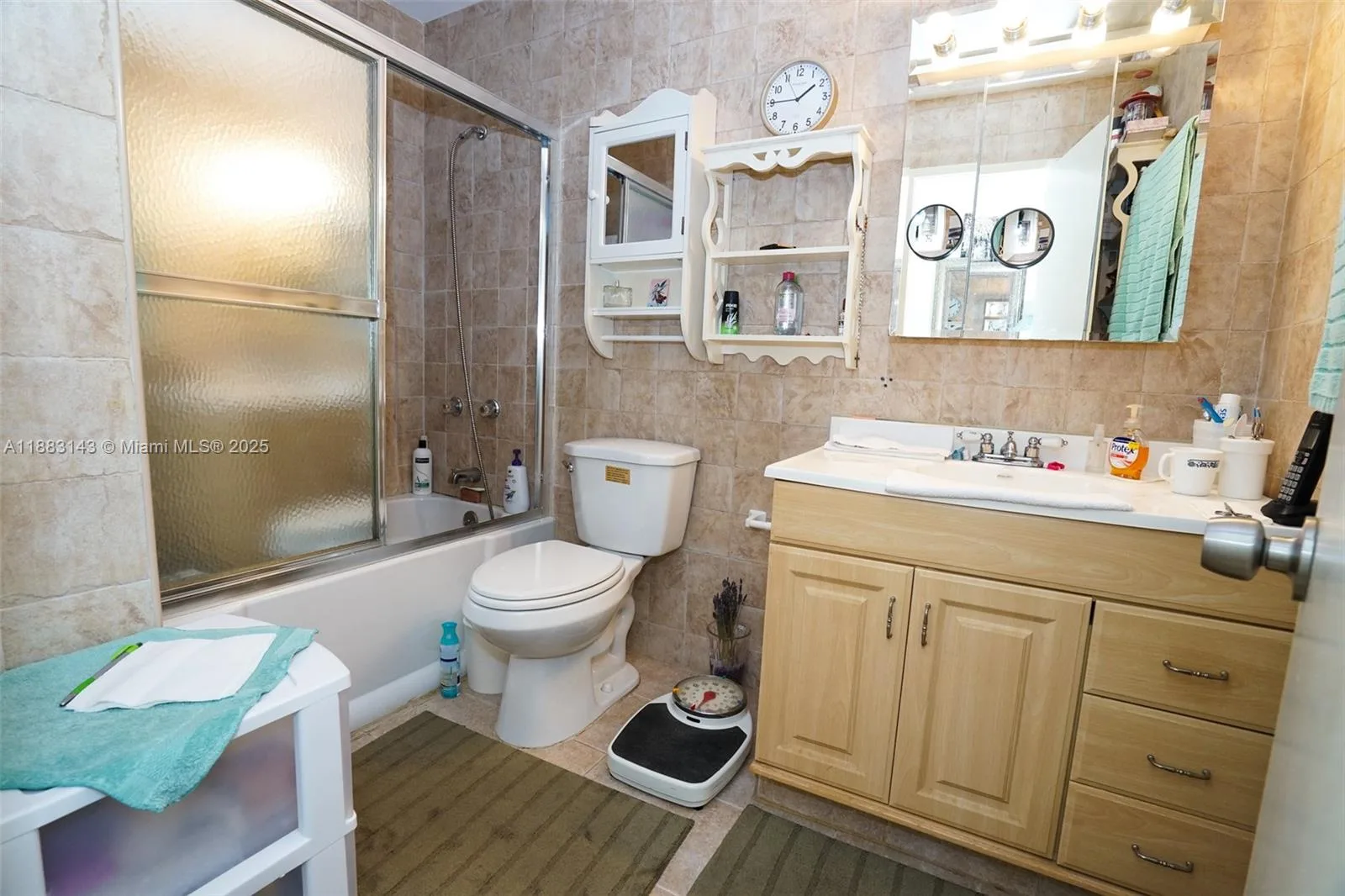 1000 NE 14th Ave # 207, Hallandale Beach, FL 33009 photo 9