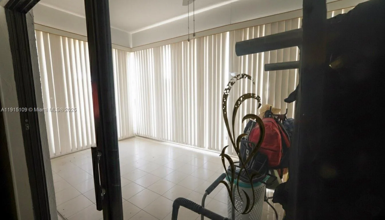 3940 NW 42nd Ave # 215, Lauderdale Lakes, FL 33319 photo 10