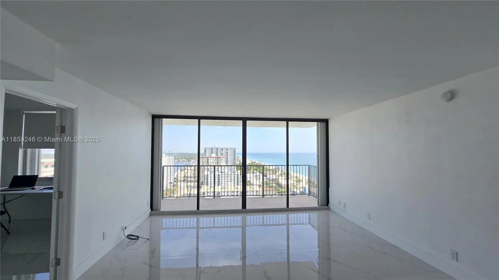2101 S Ocean Dr # 2004, Hollywood, FL 33019