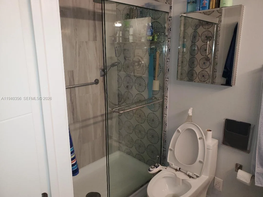 301 174th St # 514, Sunny Isles Beach, FL 33160 photo 4