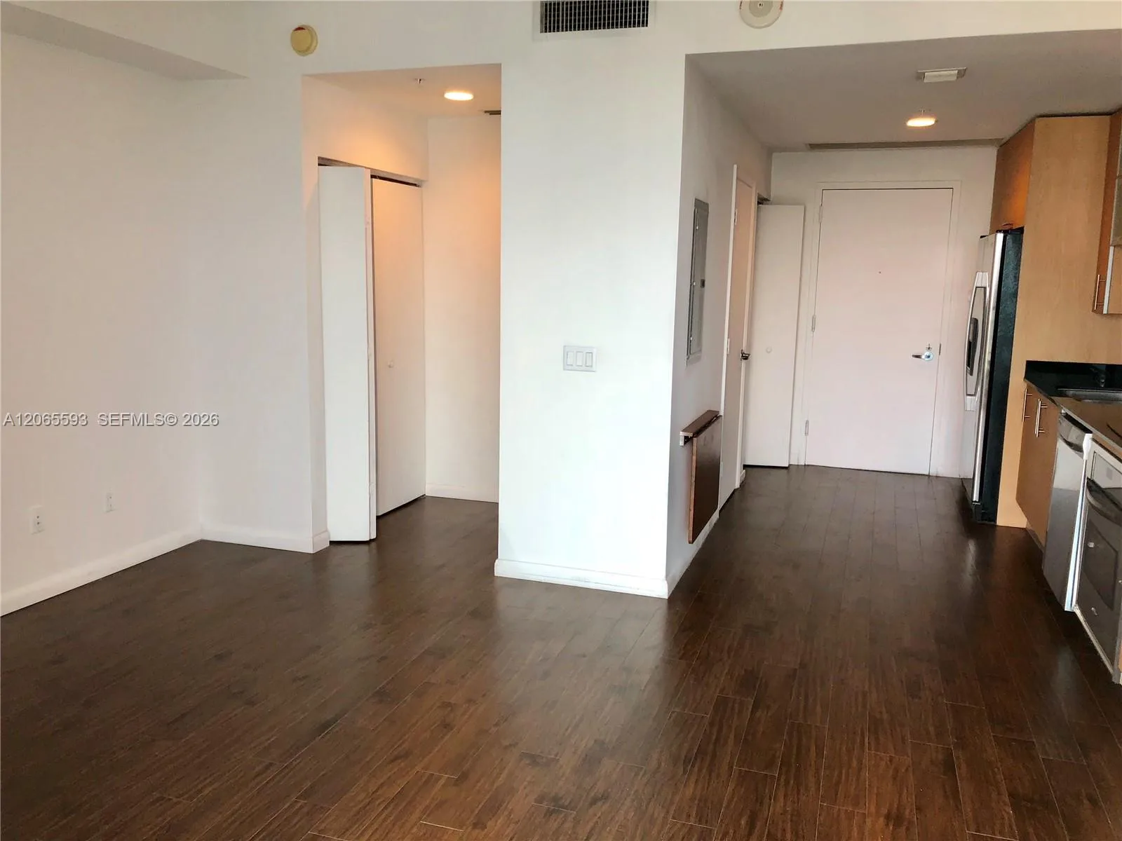 60 SW 13th St # 2519, Miami, FL 33130 photo 5