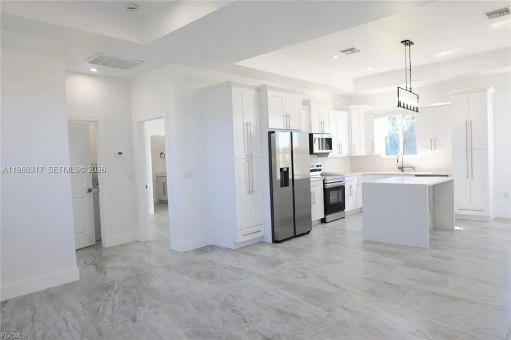 114 PRESTON ST, Lehigh Acres, FL 33974 photo 9