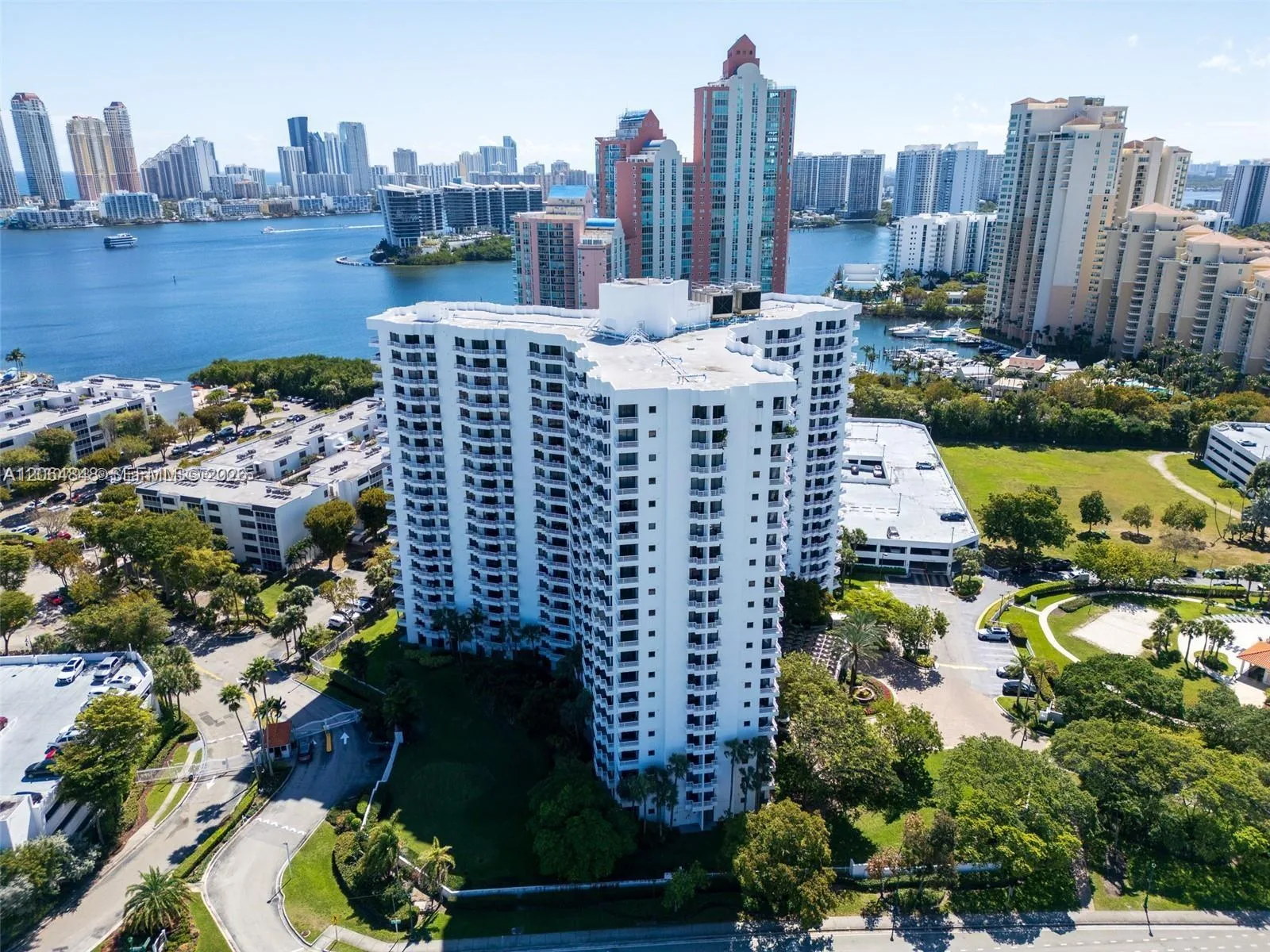 3300 NE 191st St # LP10, Aventura, FL 33180