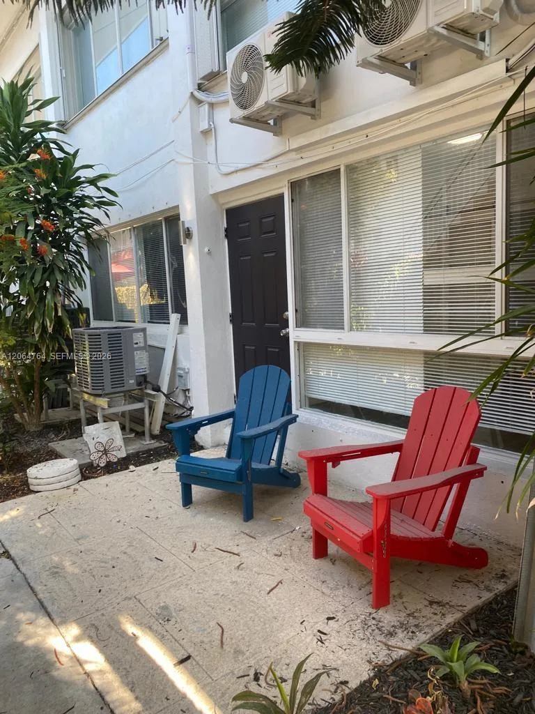 7435 Byron Ave # 5, Miami Beach, FL 33141