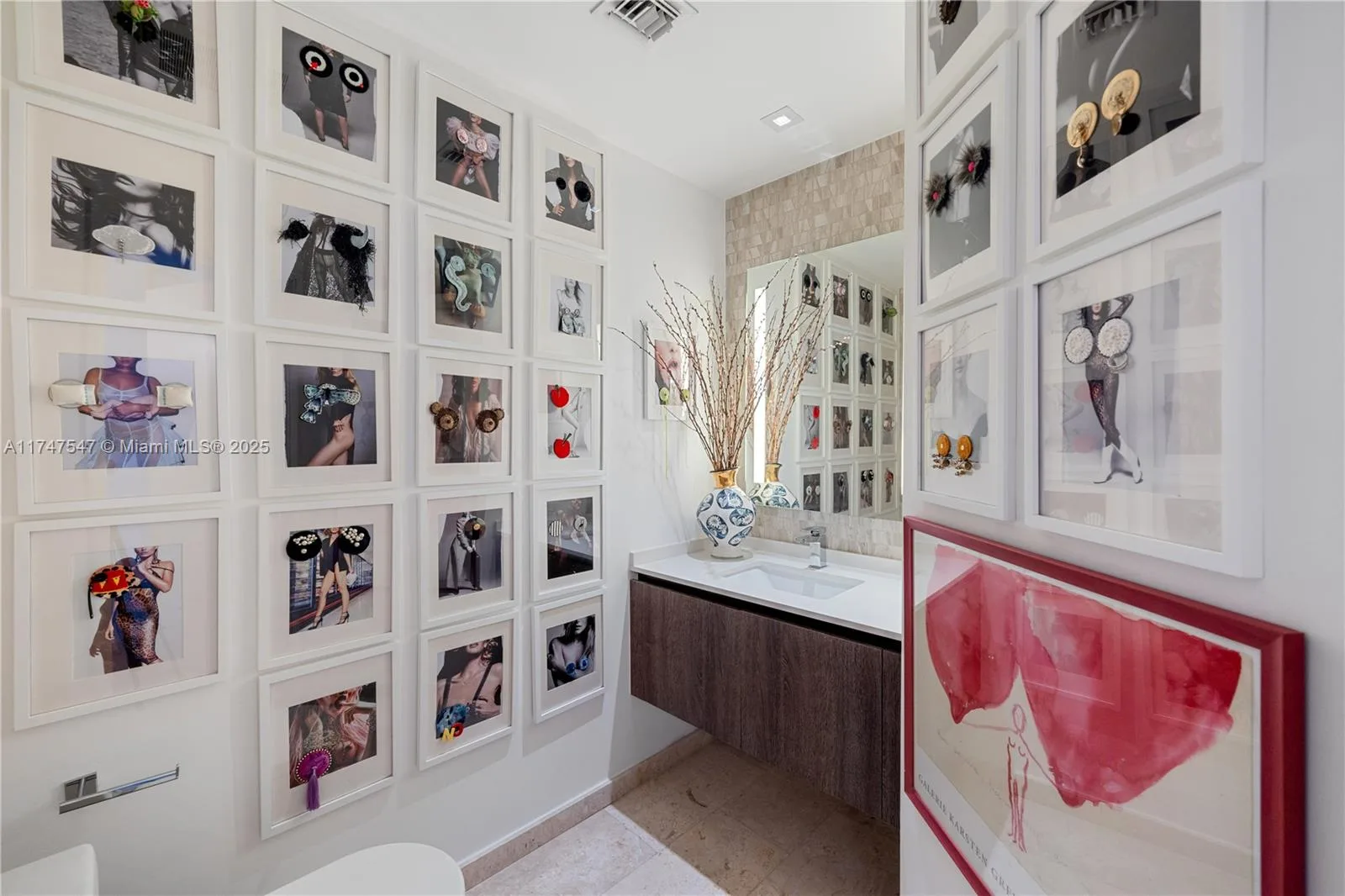 88 SW 7th St # 3211, Miami, FL 33130 photo 2