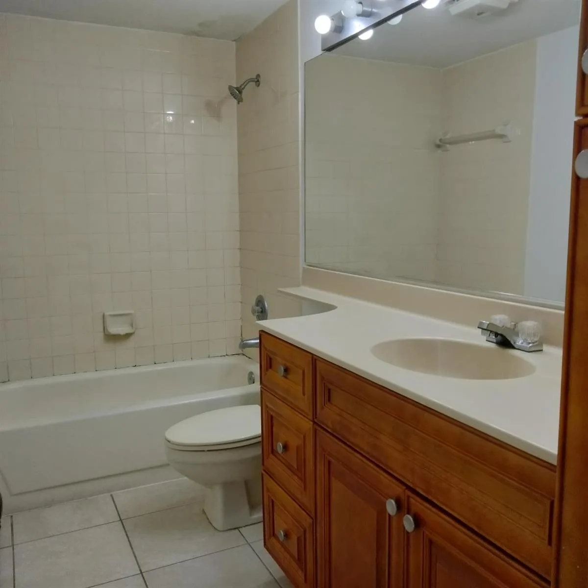 729 Mill Valley Place, West Palm Beach, FL 33409 photo 9