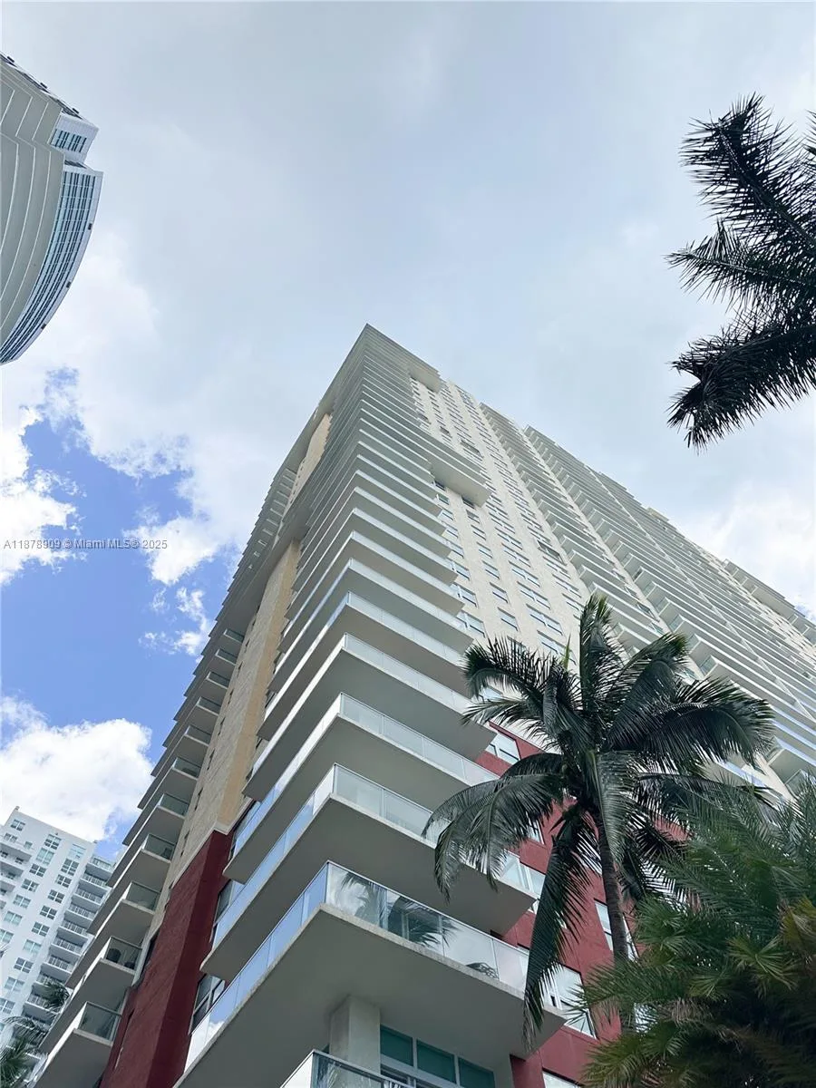 1155 Brickell Bay Dr # 3303, Miami, FL 33131 photo 10