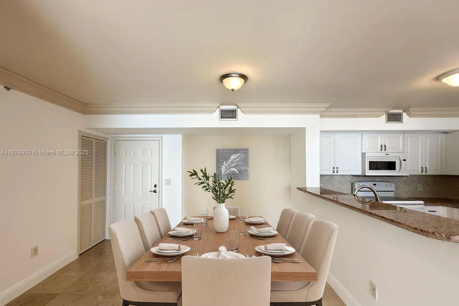 1155 Brickell Bay Dr # 3303, Miami, FL 33131 photo 6
