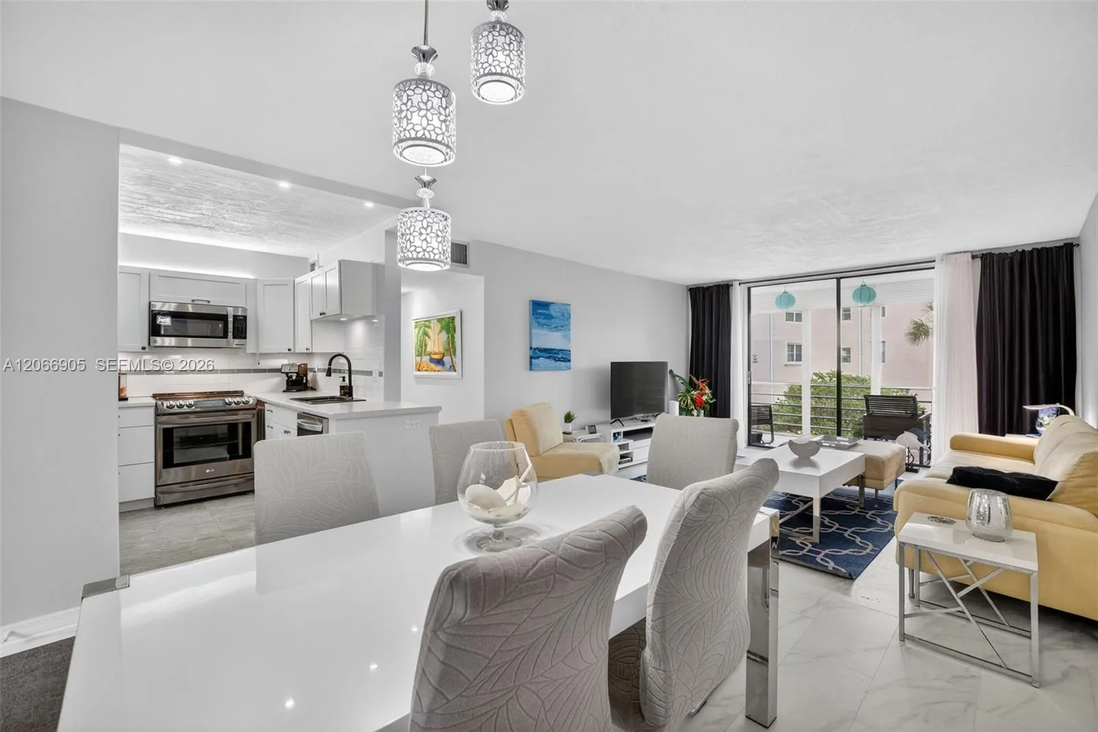 2801 Somerset Dr # 205, Lauderdale Lakes, FL 33311 photo 2