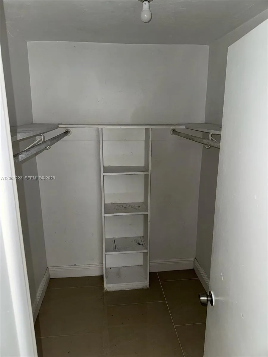 14052 NE 2nd Ct # 221, Miami, FL 33161 photo 2