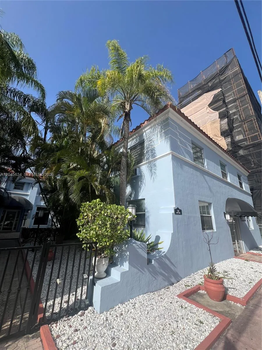 215 30th St # 22, Miami Beach, FL 33140 — zdjęcie 5