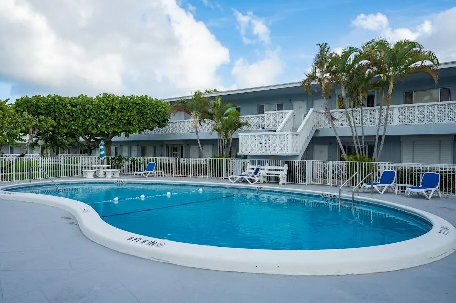 2170 NE 51st Court # A21, Fort Lauderdale, FL 33308