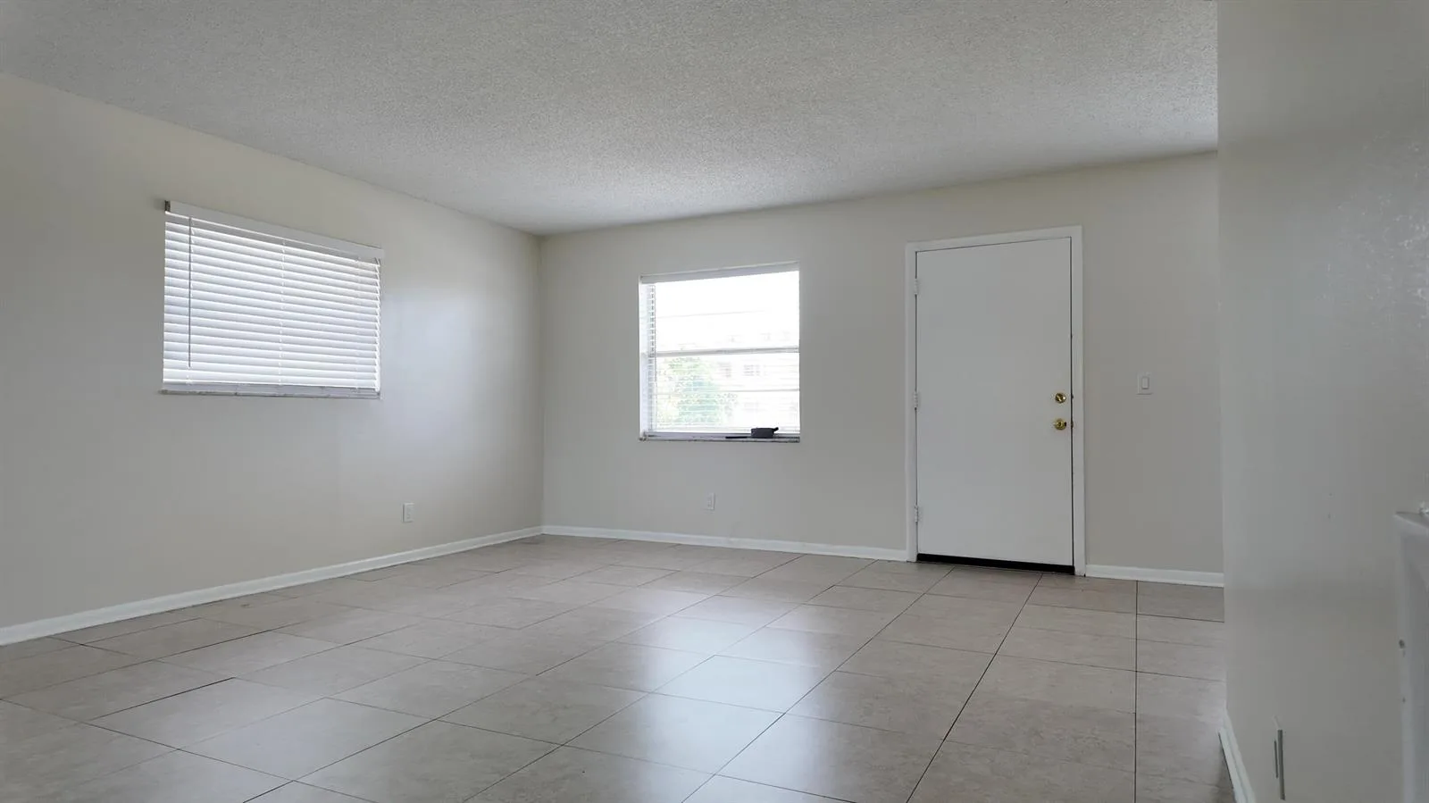 227 Castlewood Drive # 207, North Palm Beach, FL 33408 — zdjęcie 2