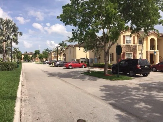 3360 NE 14th Dr # 210-30, Homestead, FL 33033 photo 2