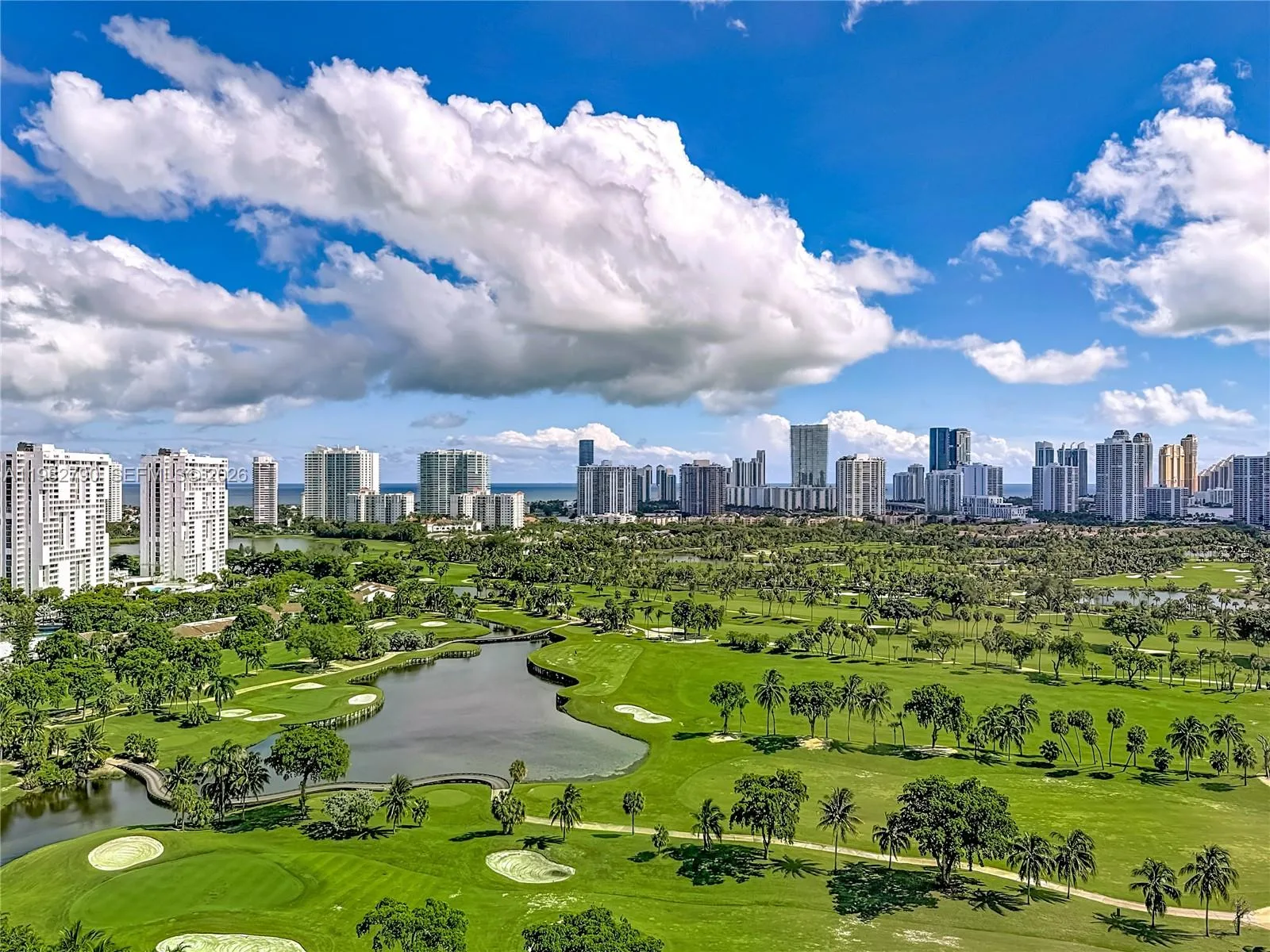 20301 W Country Club Dr # 2428, Aventura, FL 33180