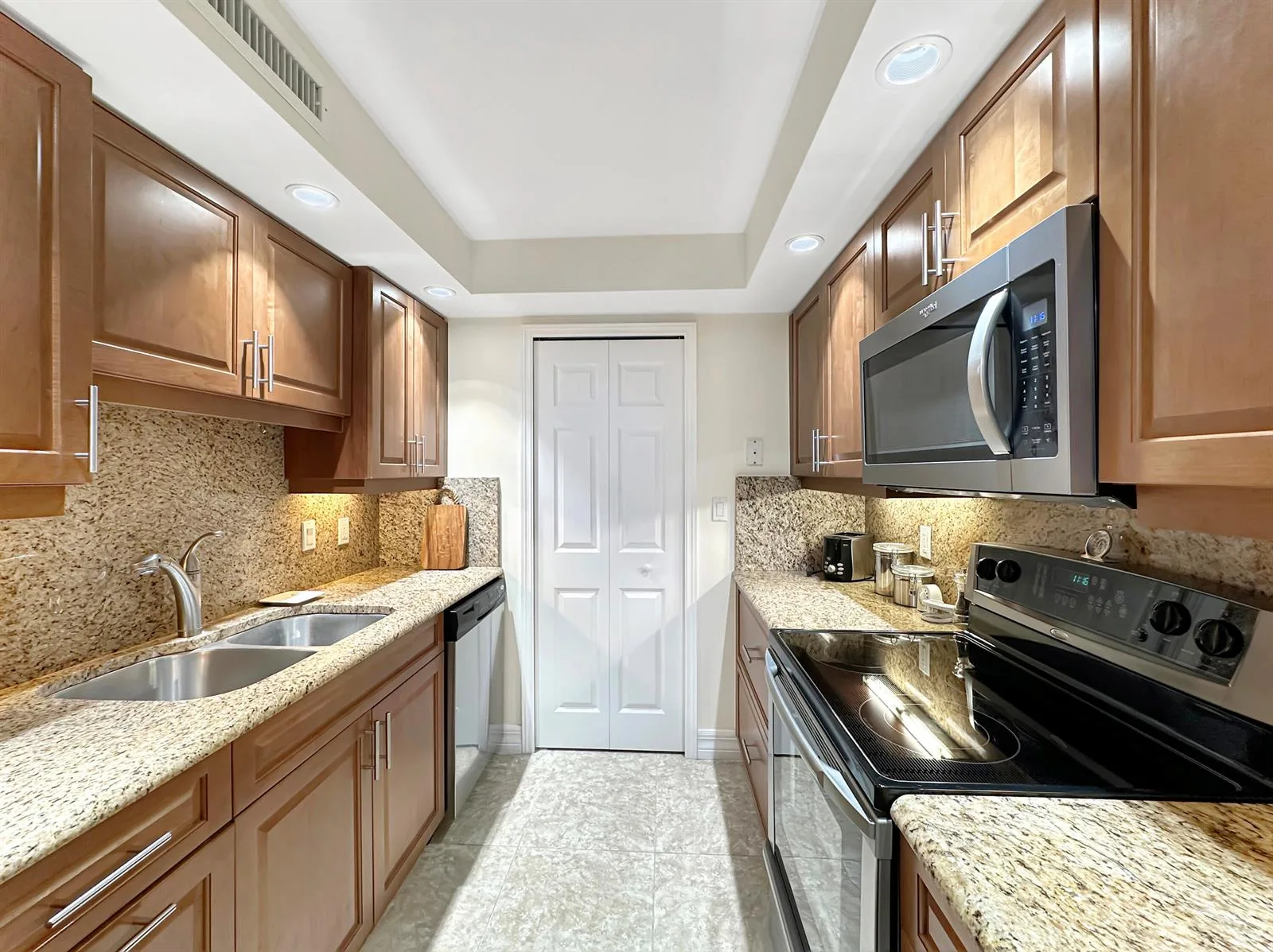 3000 N Ocean Drive # 20-b, Singer Island, FL 33404 photo 11