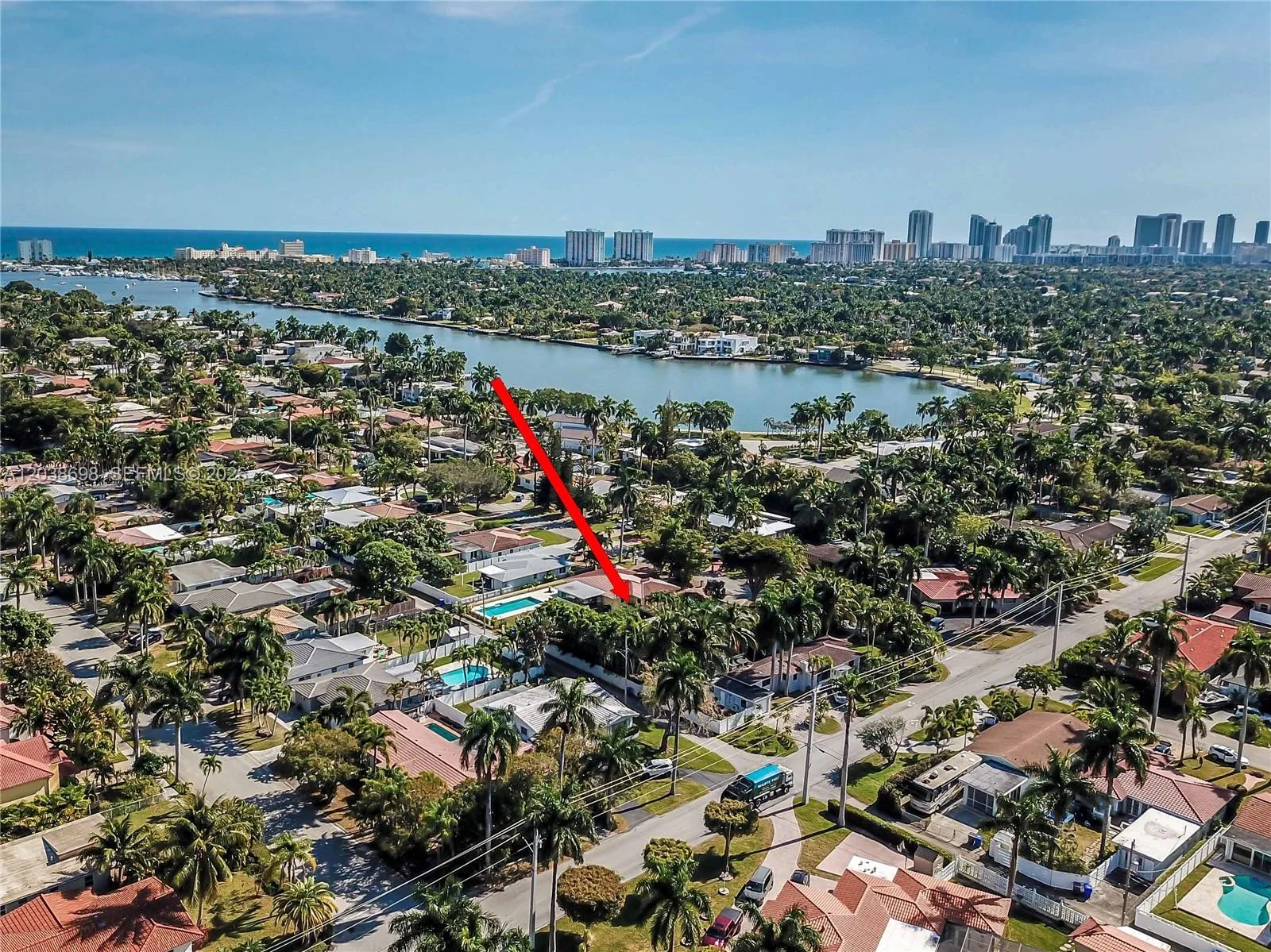 1251 Buchanan St, Hollywood, FL 33019