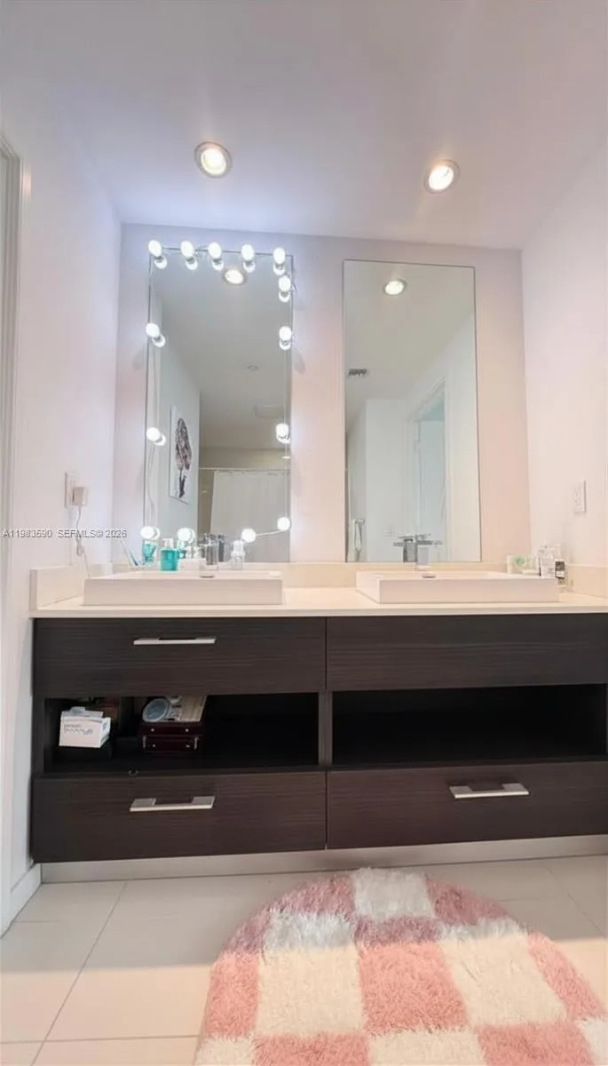 45 SW 9th St # 3809, Miami, FL 33130 photo 8