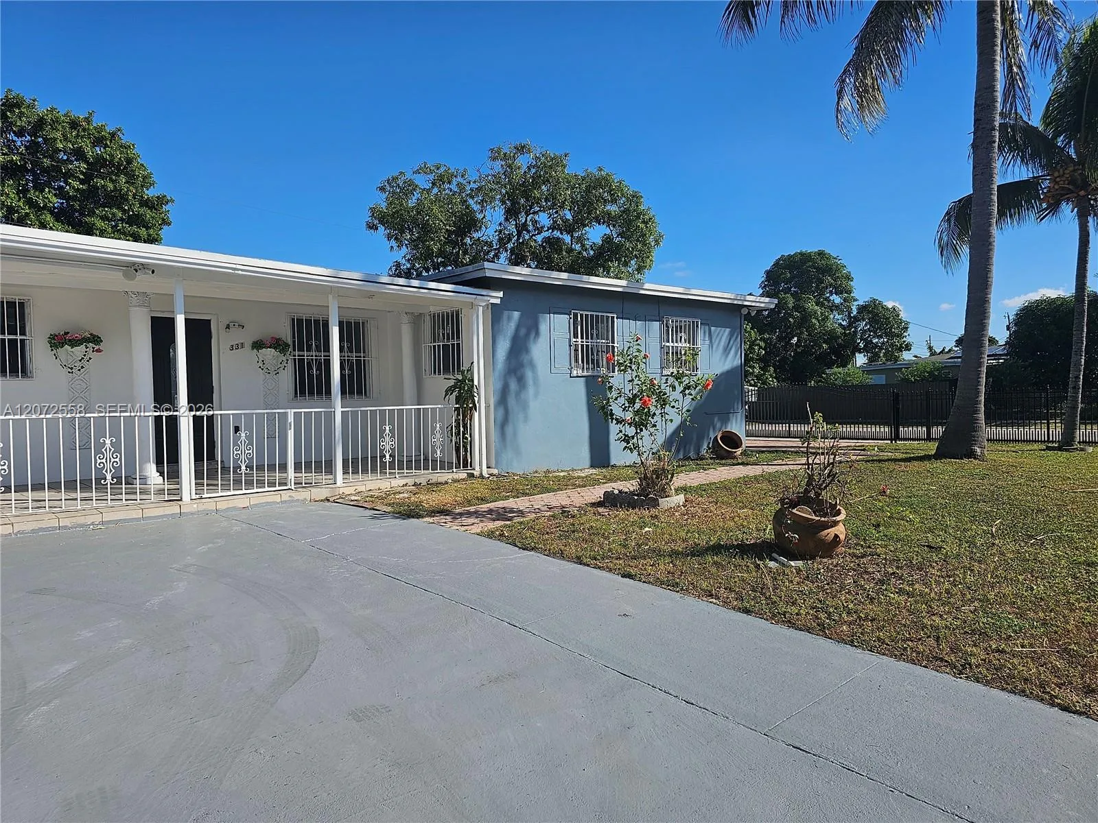 331 NW 195th Ter, Miami Gardens, FL 33169 photo 2