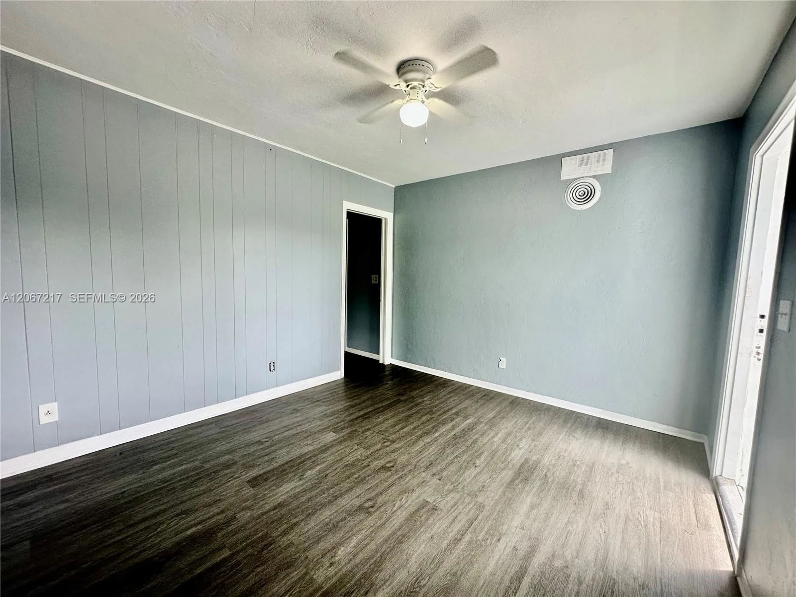 1260 NE 115th St # 2, Miami, FL 33161 photo 4