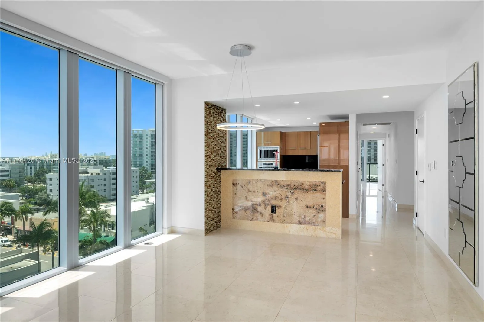 6799 Collins Ave # 605, Miami Beach, FL 33141 photo 2