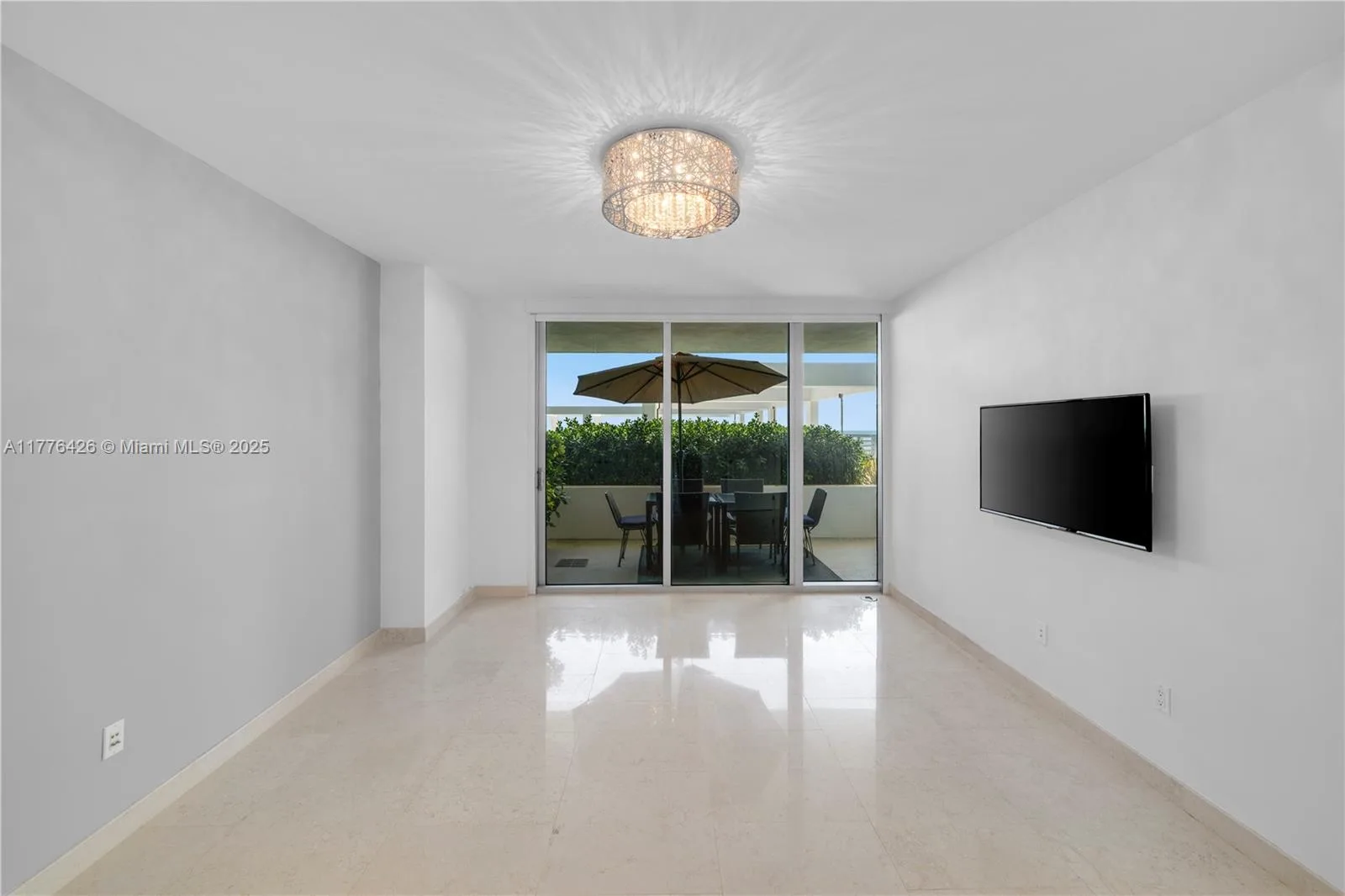 6799 Collins Ave # 605, Miami Beach, FL 33141 photo 6