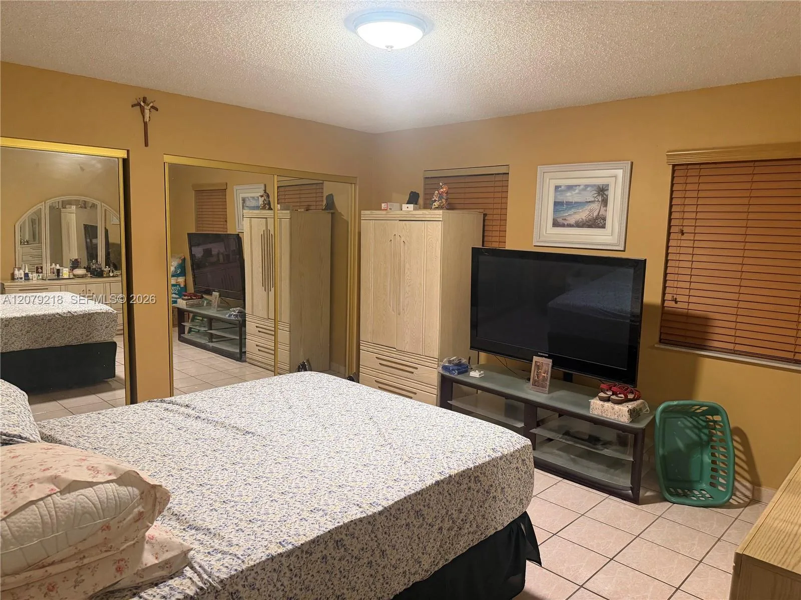962 E 19th St, Hialeah, FL 33013 photo 13