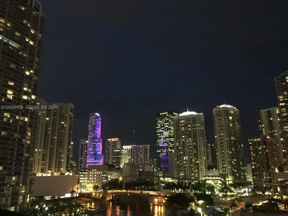 690 SW 1st Ct # 1220, Miami, FL 33130