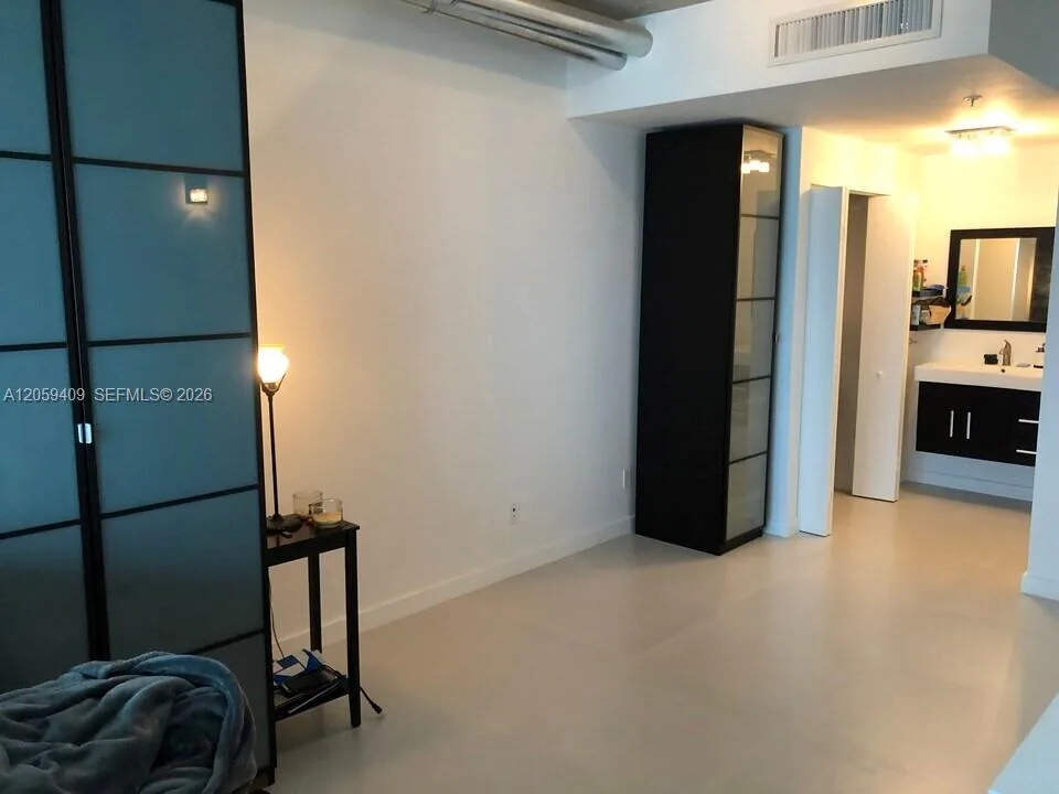 690 SW 1st Ct # 1220, Miami, FL 33130 photo 5