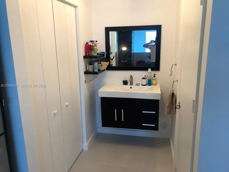 690 SW 1st Ct # 1220, Miami, FL 33130 photo 6