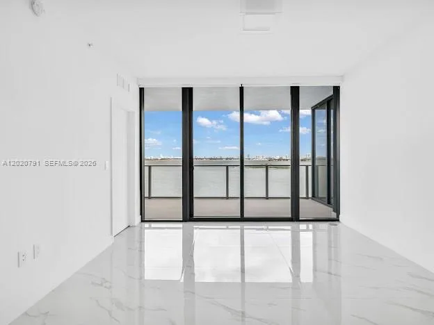 700 NE 24th St # 1006, Miami, FL 33137 photo 6
