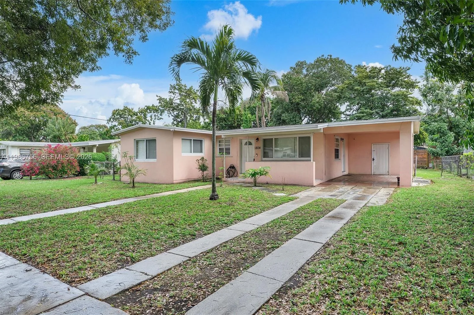 1804 NW 18th Ct, Fort Lauderdale, FL 33311 photo 2