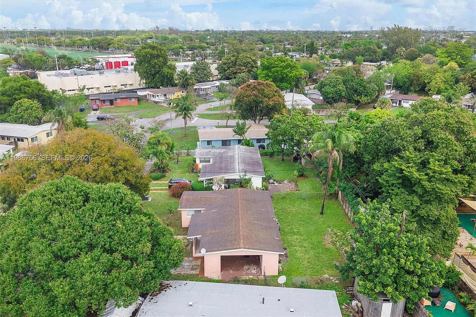 1804 NW 18th Ct, Fort Lauderdale, FL 33311 photo 4