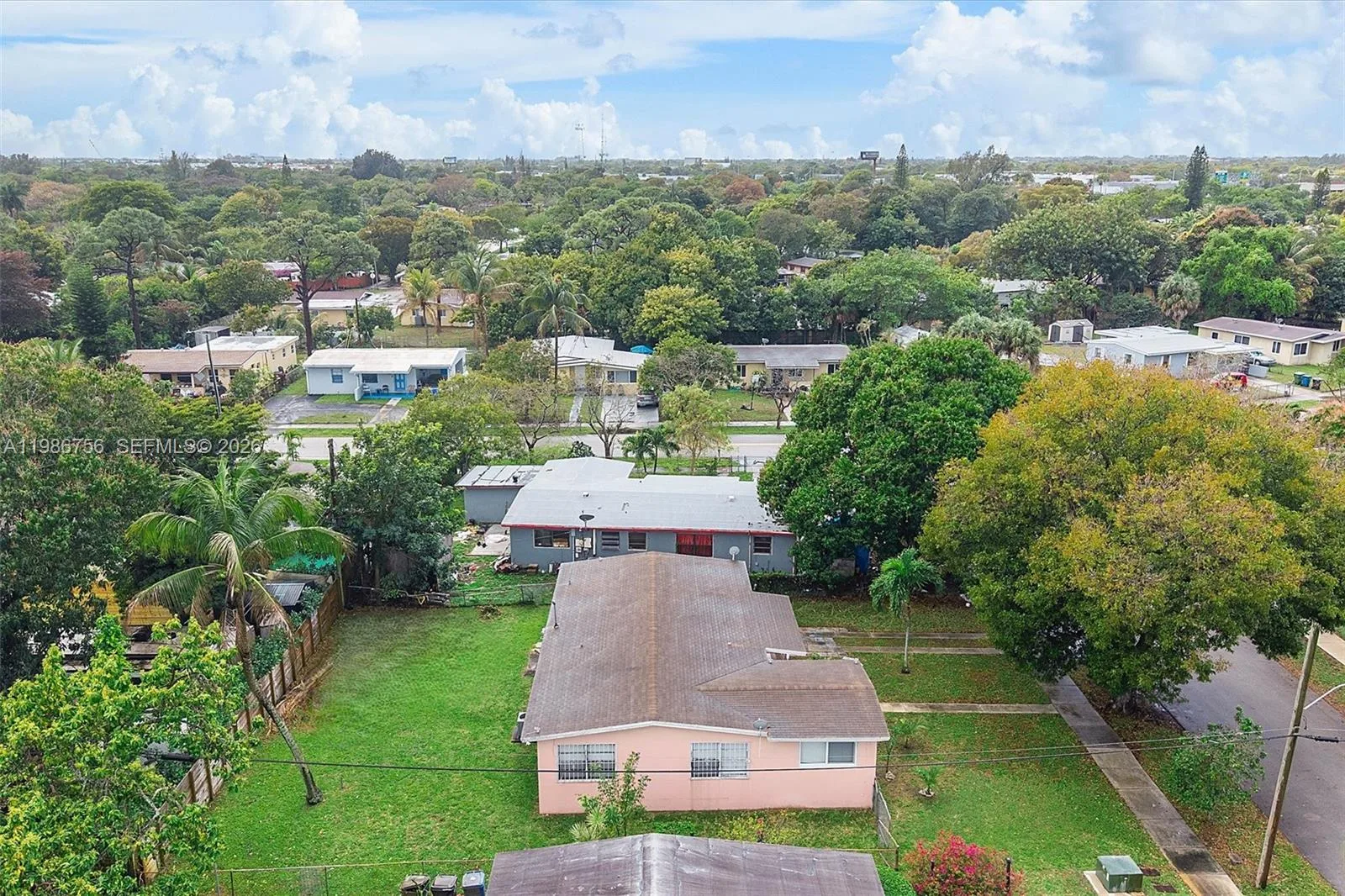 1804 NW 18th Ct, Fort Lauderdale, FL 33311 photo 5